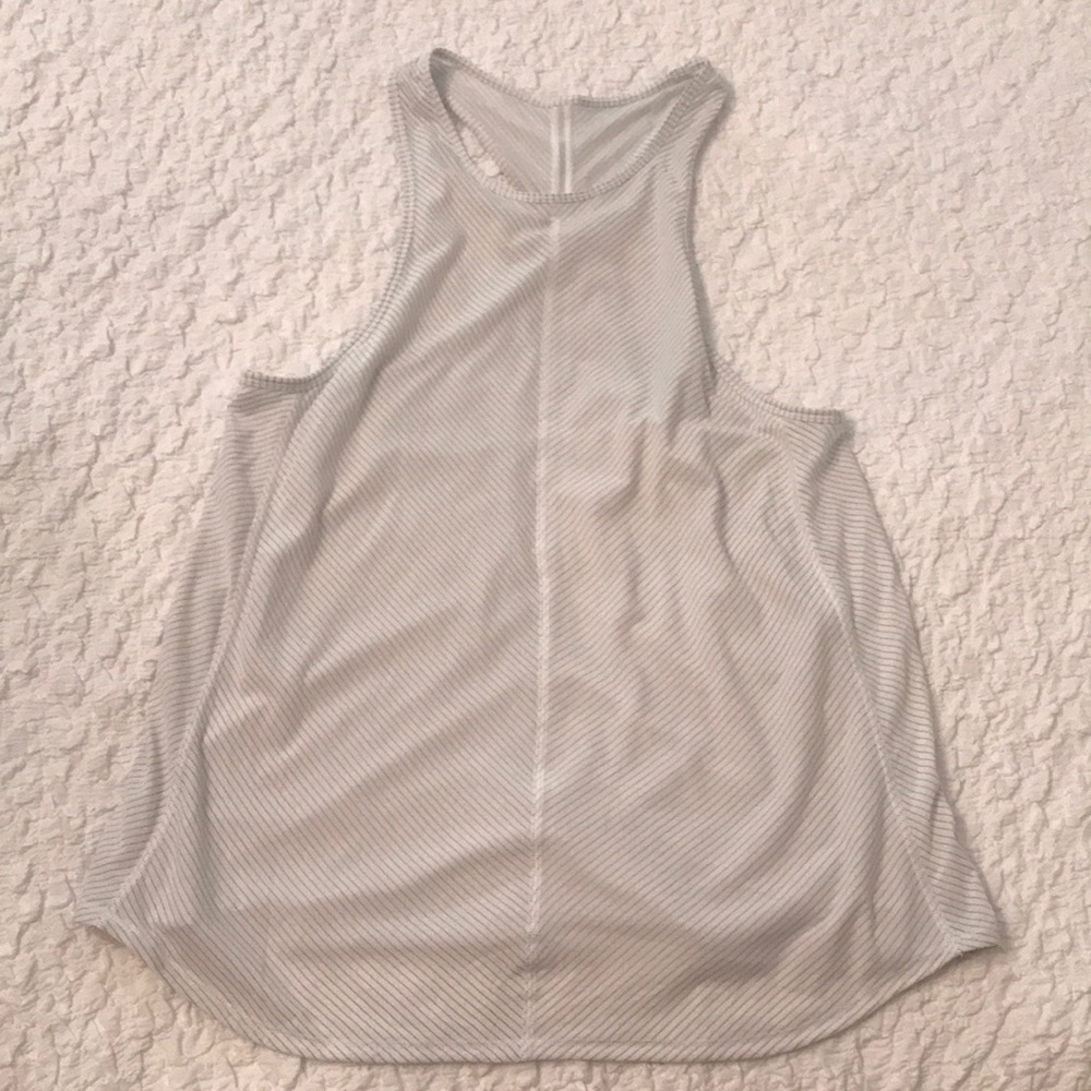 Lululemon tank